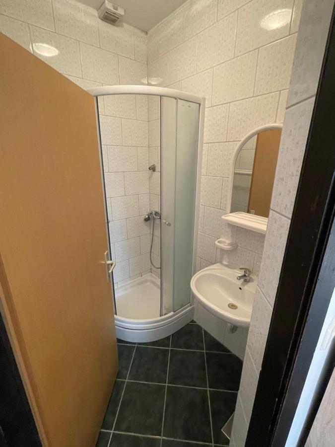 Apartmani Noelle 诺维·维诺多尔斯基 外观 照片