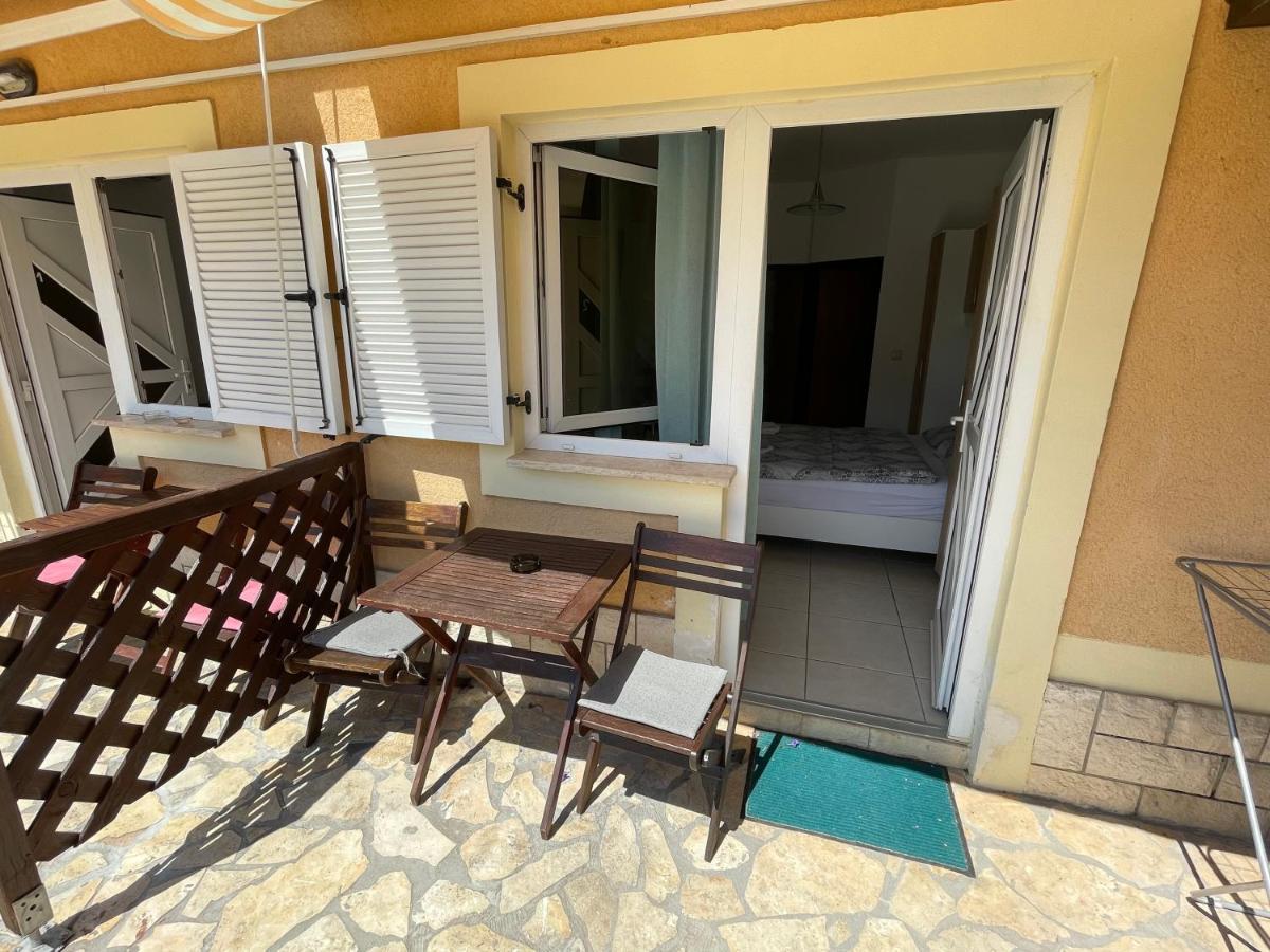 Apartmani Noelle 诺维·维诺多尔斯基 外观 照片